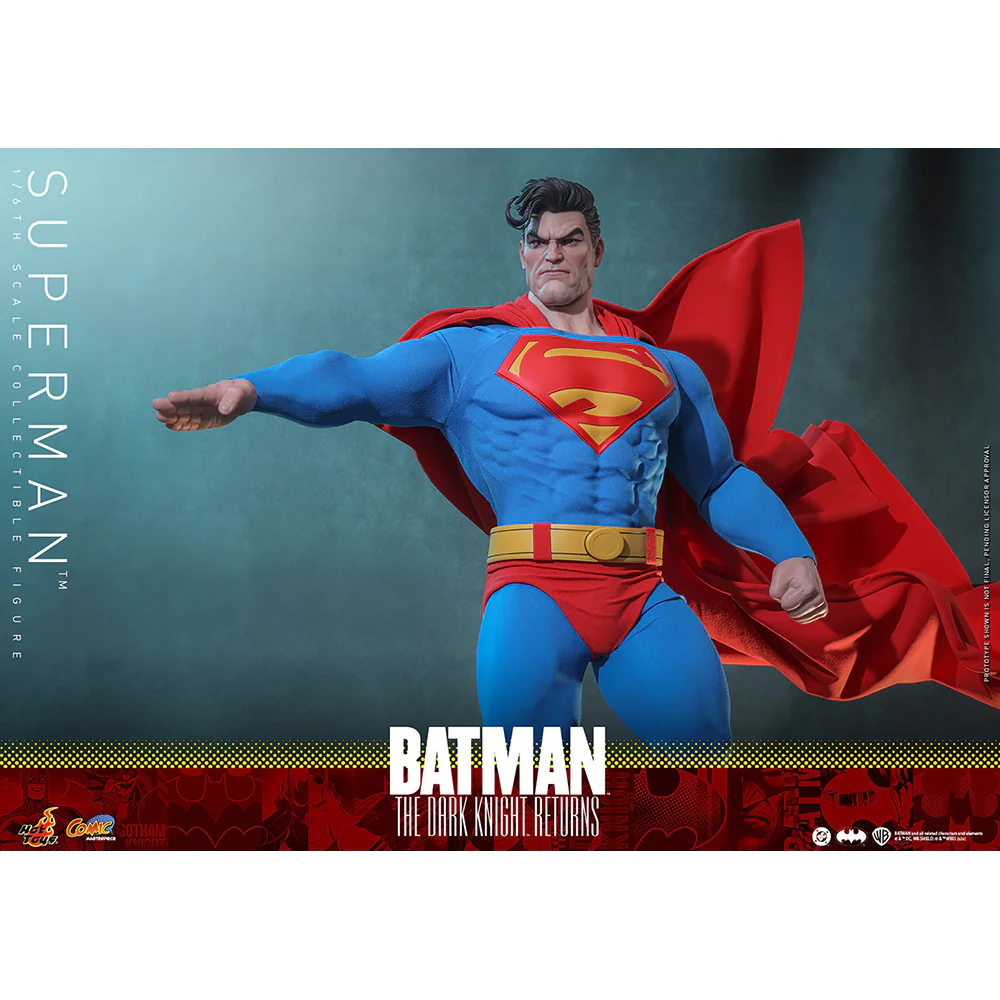 BATMAN: THE DARK KNIGHT RETURNS Superman Sixth Scale Figure by Hot Toys - Image 18