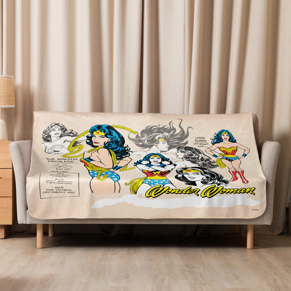 WONDER WOMAN The Amazon Princess Sherpa Blanket - Image 3
